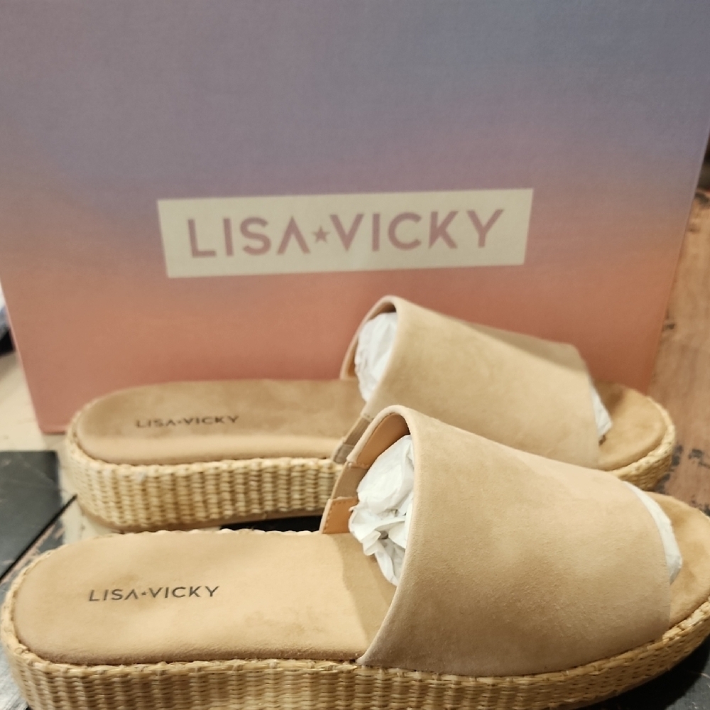 Lisa Vicky Smile Platform Sandal Womens 9 New Camel Suede With Raffia Wrapped 🌞